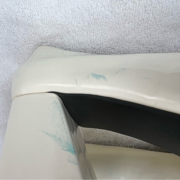 SheIn color block heels. Black and cream patent leather - Picture 7 of 8